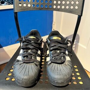 adidas Kids Black & White Shell-Toe Sneakers